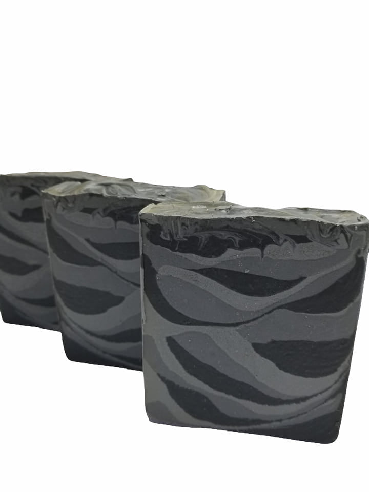 Dee's Blend Luxury Artisan Soap